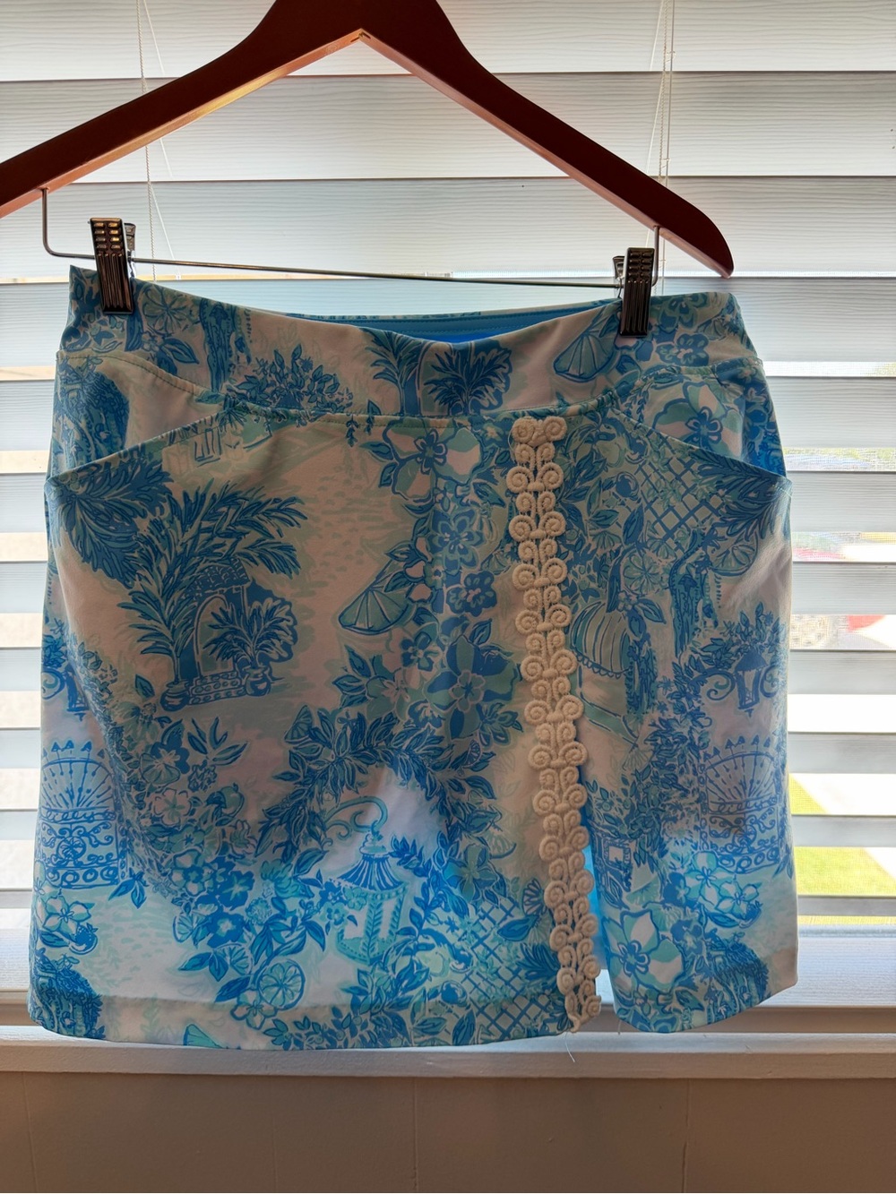 Lilly Pulitzer Blue White Printed Toile Sz 8 Skort Luxletic